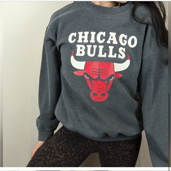 Vintage CHICAGO BULLS CREWNECK medium - Picture 4 of 4